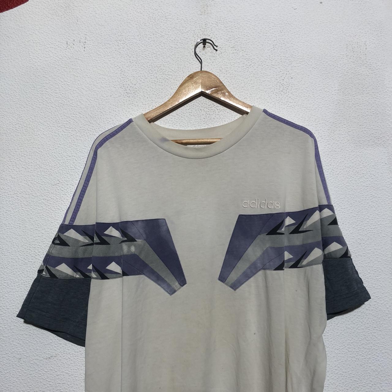 Vintage 90s White & Purple Adidas Retro patterned T Shirt - XXL