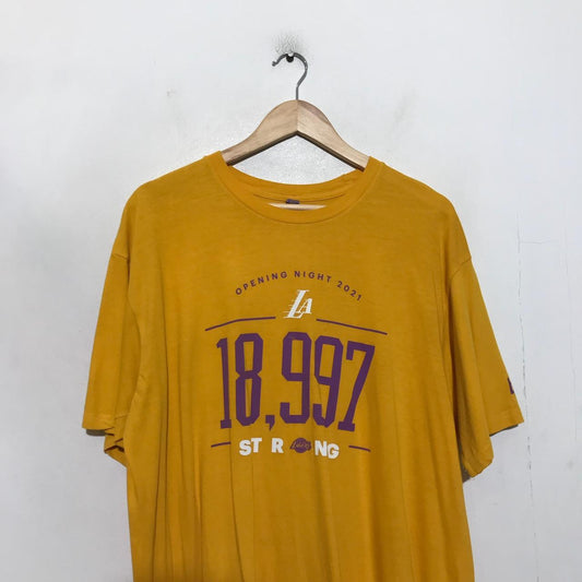 Vintage Yellow alps Angeles Lakers T Shirt Graphic - XL